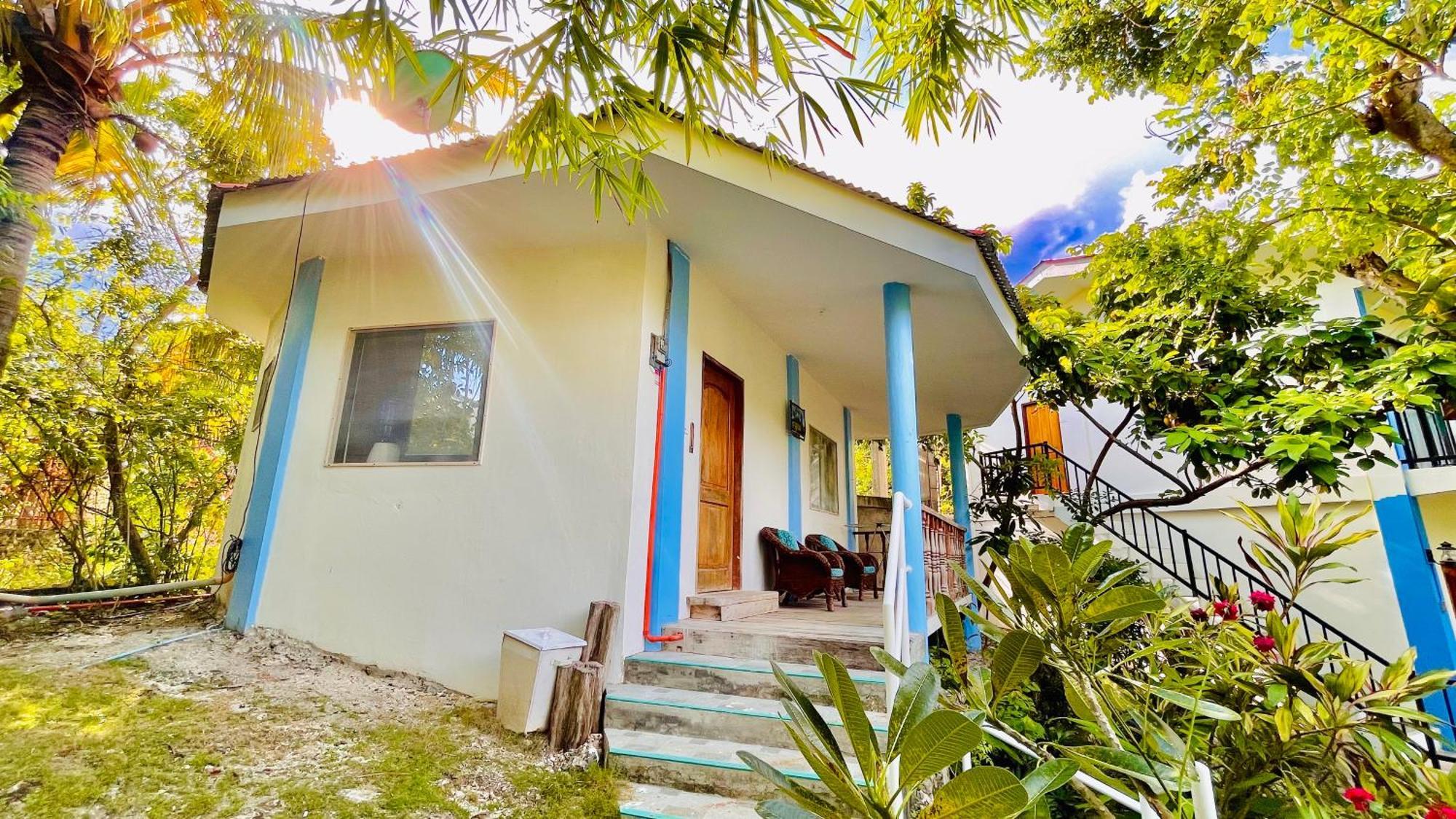 La Concepcion Cove Garden Resort Moalboal Εξωτερικό φωτογραφία